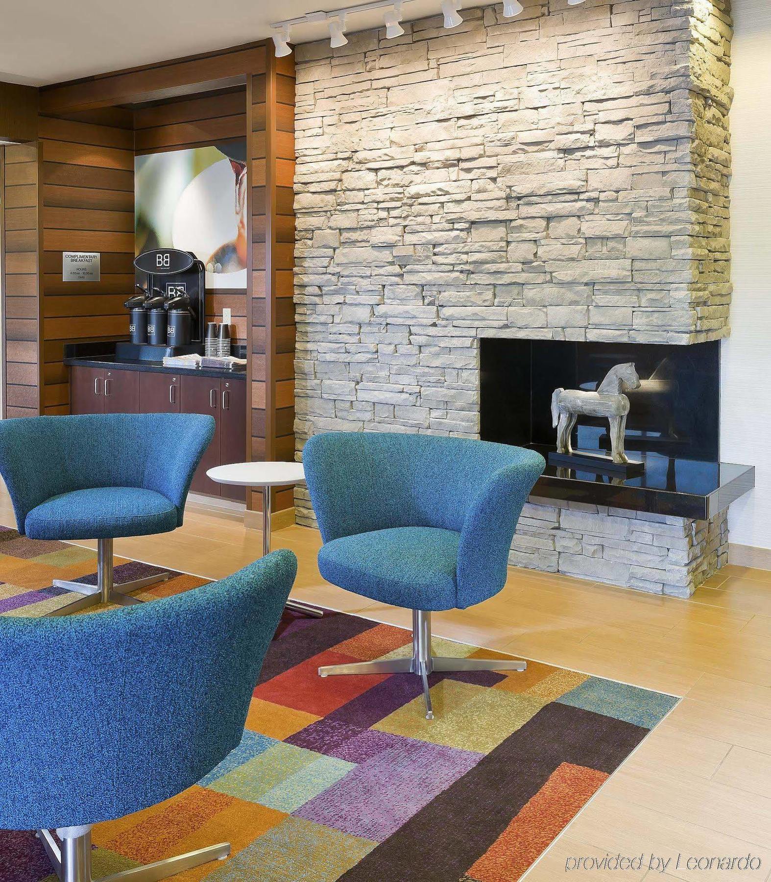Fairfield & Kansas Hotel Lee's Summit